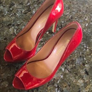 Enzo Angiolini peep toe pumps